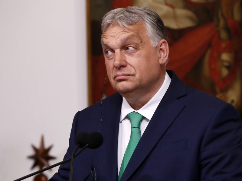 Je to zadnji veliki dan Viktorja Orbána? Madžarska odloča o svoji poti