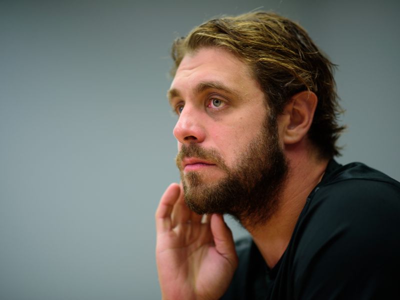 Anže Kopitar poškodovan zapustil led, Američani razkrili stanje (video)