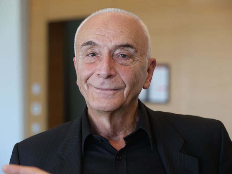 Boscarol odkupil Cimosov industrijski kompleks v Senožečah in ga bo oddajal