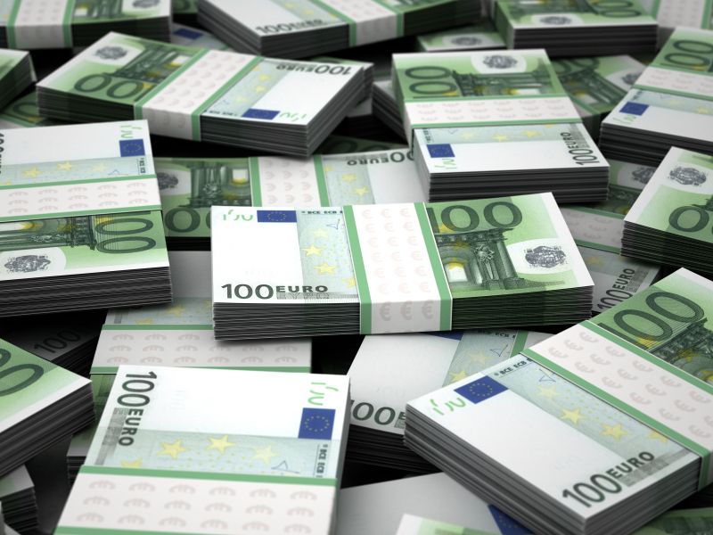 Večmilijonska kazen in pogojna prepoved trgovanja za angleškega velikana