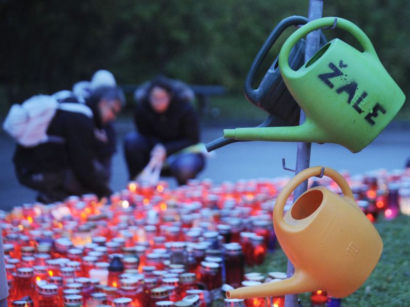 Število nagrobnih sveč se je v zadnjem desetletju skoraj prepolovilo