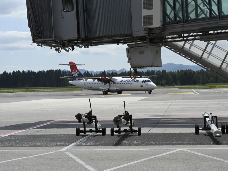 Varnost več kot 6000 letal ogrožena zaradi sončnega sevanja