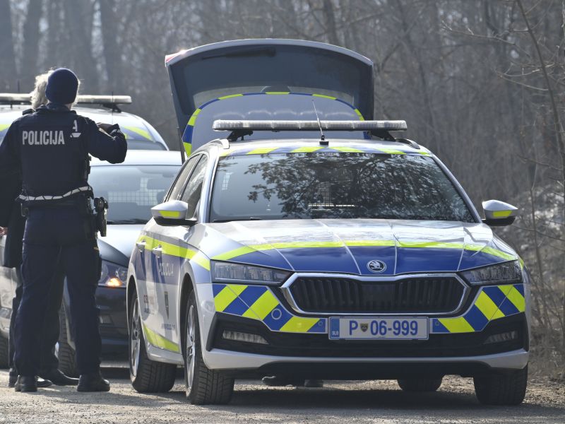 Varnostniki naj bi na gradbišču kanala C0 pretepli lastnika zemljišča