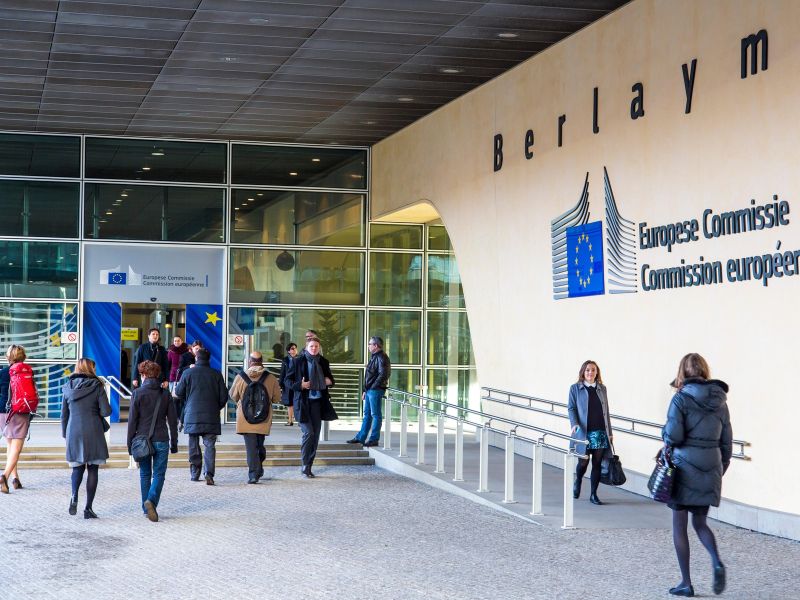 Bruselj odobril Sloveniji dodatnih 440 milijonov evrov iz mehanizma za okrevanje