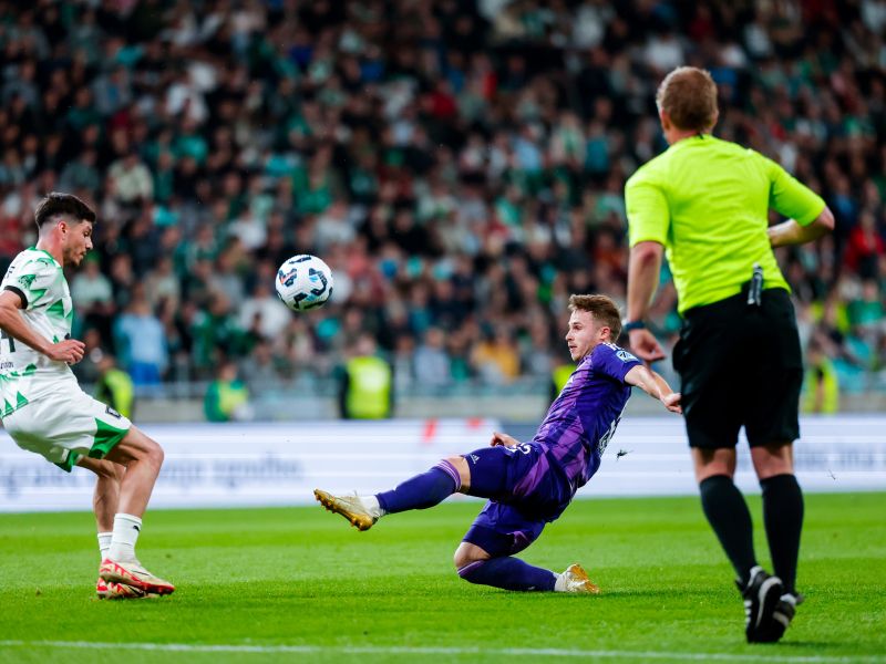 Olimpija - Maribor, tukaj sta začetni enajsterici na večnem derbiju