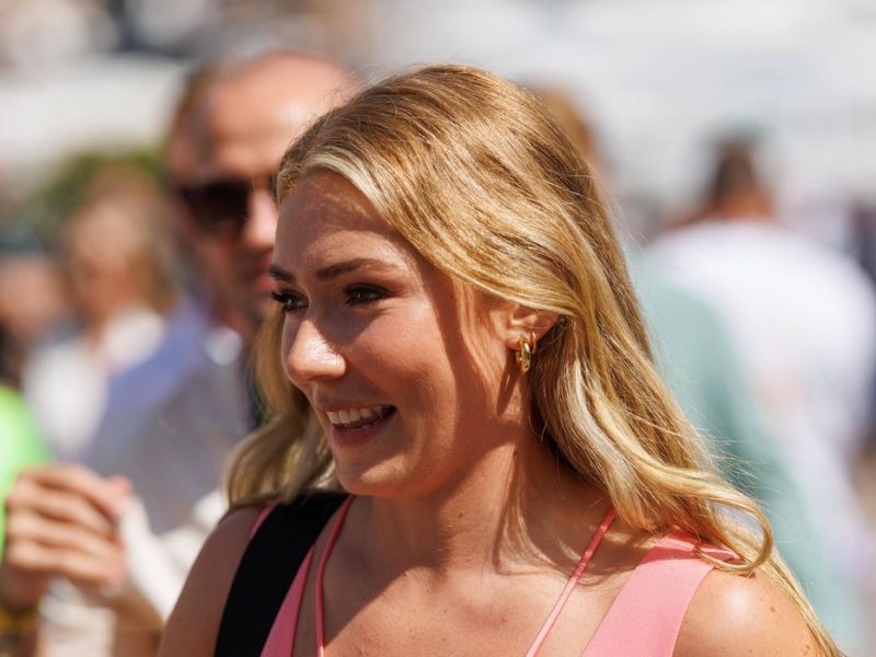 Kaj? Mikaela Shiffrin pred startom pojedla tole. Ujele so jo kamere (video)