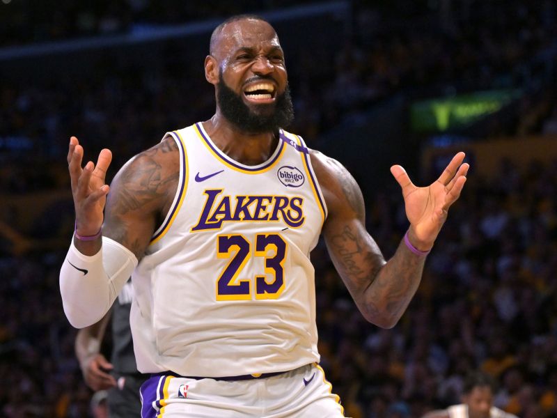 LeBronov odziv na loterijo odmeva po vsem svetu – je opozoril na veliko prevaro?