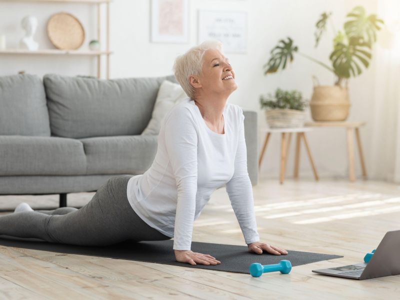 Preprosta rešitev za celulit, težke noge in napihnjenost