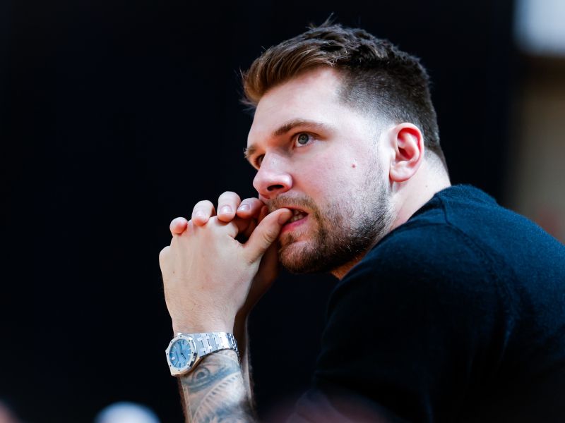 Luka Dončić se je lotil novega športa: glejte, kje so ga ujeli v slovenski prestolnici (video)