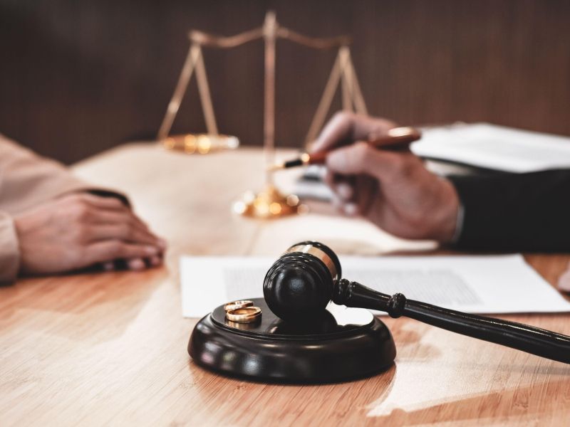 Proces Veliki Klek: Obtožen je, da je partnerko na gori pustil kot vodnik