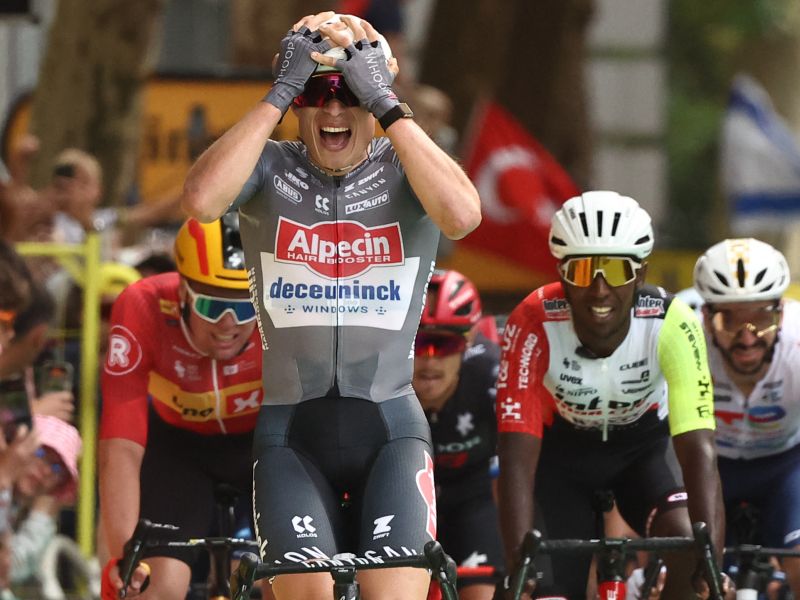 Pogačar ni sprintal, Evenepoel in Roglič pa že s konkretnim zaostankom