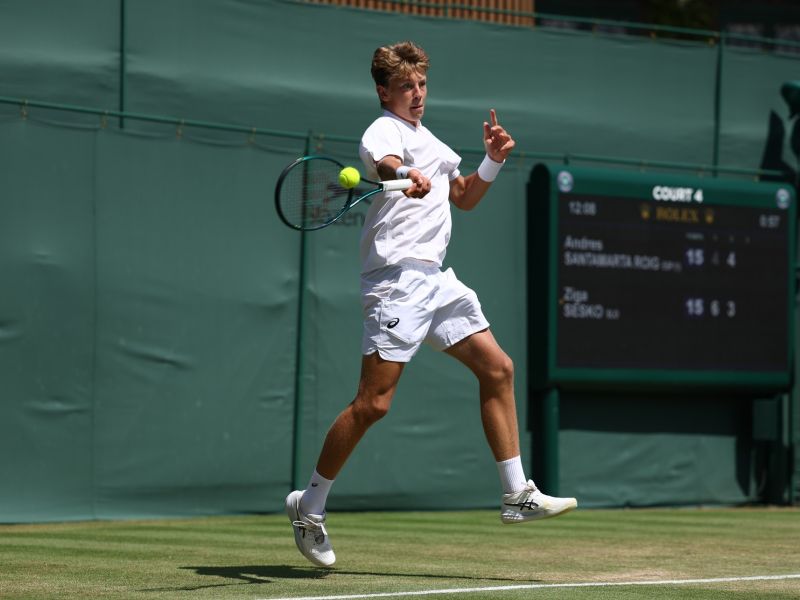 Šeško nadaljuje pravljico, nova sijajna zmaga na sveti travi – 'Senzacionalen tenis', pravi Wimbledon (video)