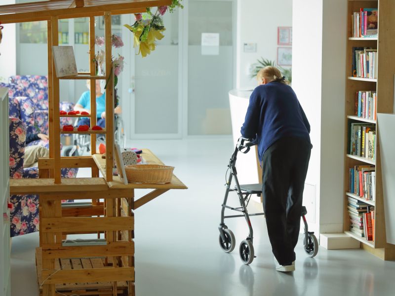 Takšne bodo cene dolgotrajne oskrbe v domovih