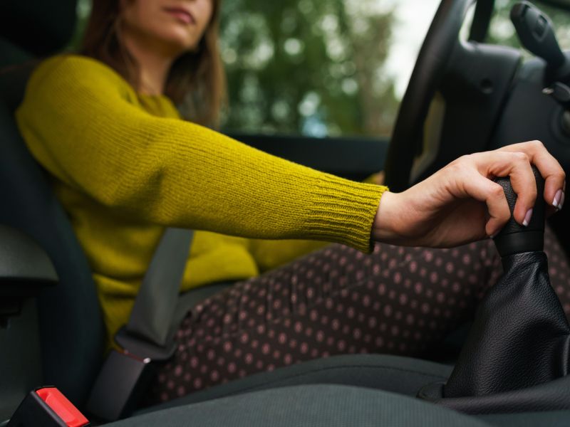 Kupci želijo avtomatske menjalnike, bodo ročni do 2030 skoraj izginili?