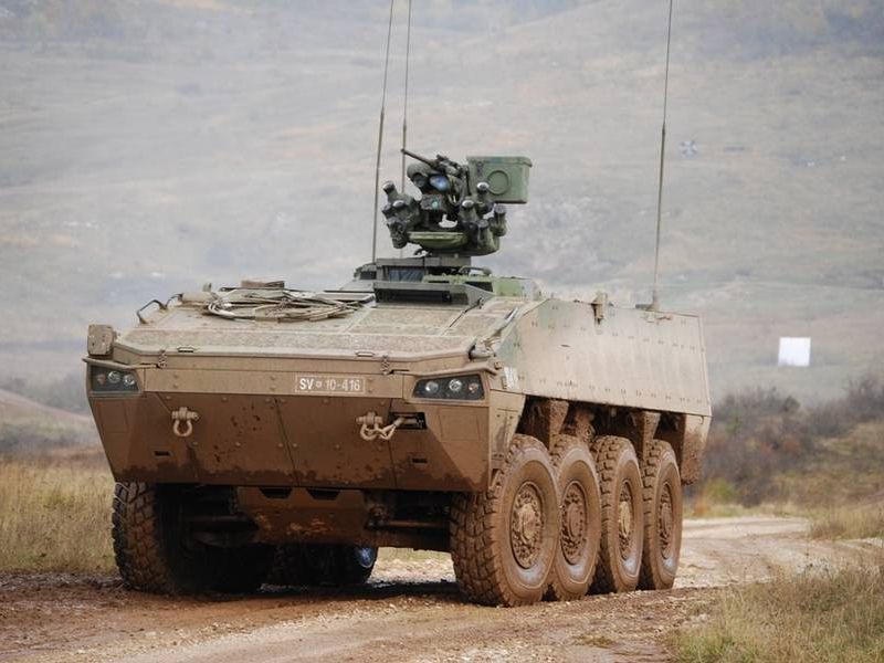 Večer: Slovenija z obrambnimi izdatki ni prepričala zveze Nato