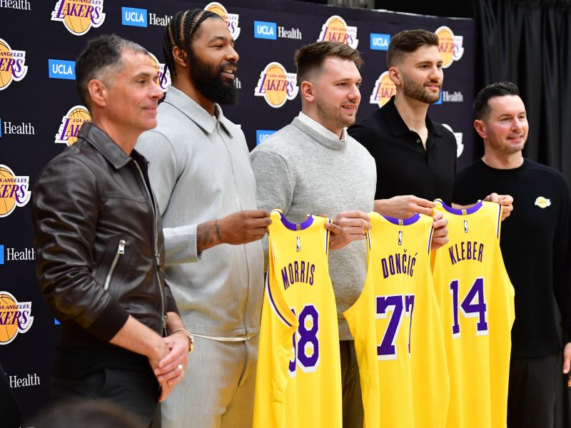 Skrb vzbujajoče: Lakersi v hudih finančnih težavah, novih okrepitev ne bo