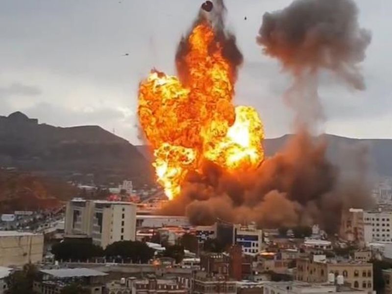 V Gazi nove žrtve izraelskih napadov, Izrael napadel tudi Jemen