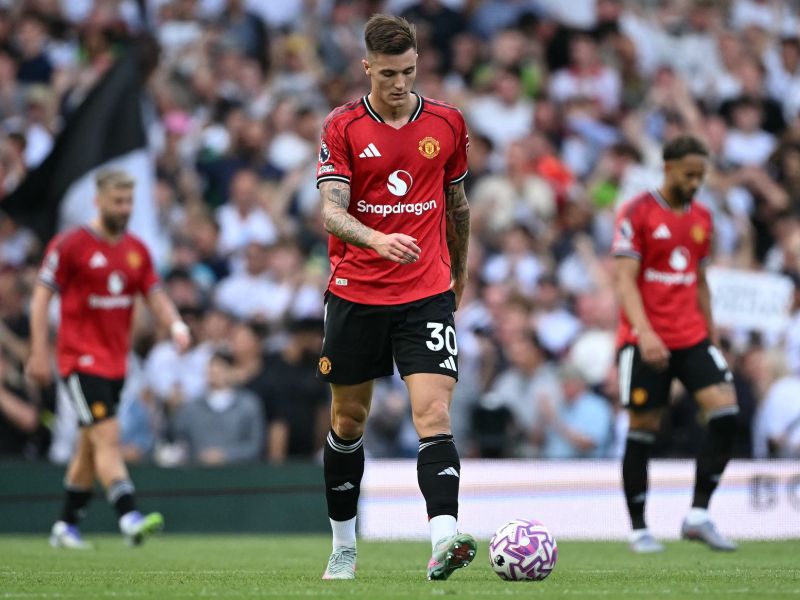 Šeško vstopil s klopi, rdeči vragi le do točke