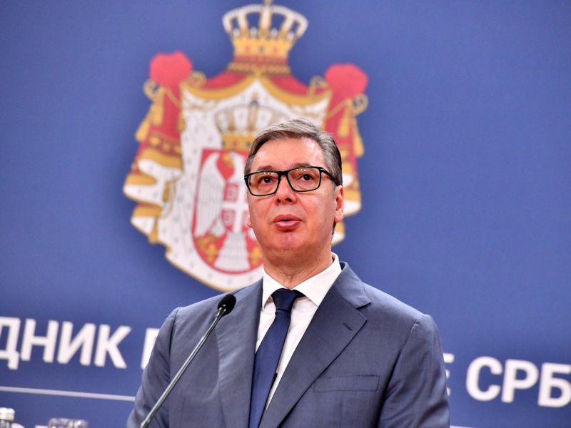 Vojaški sporazum med Slovenijo in Hrvaško razjezil Srbe