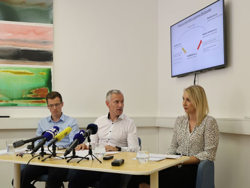 Odvetnik pozval JAZMP k ukrepanju glede varnosti vzorcev celic Biobanke v stečaju