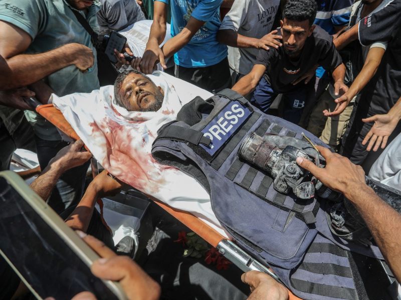 Izraelska vojska ciljala kamero Hamasa v bolnišnici Naser v Gazi