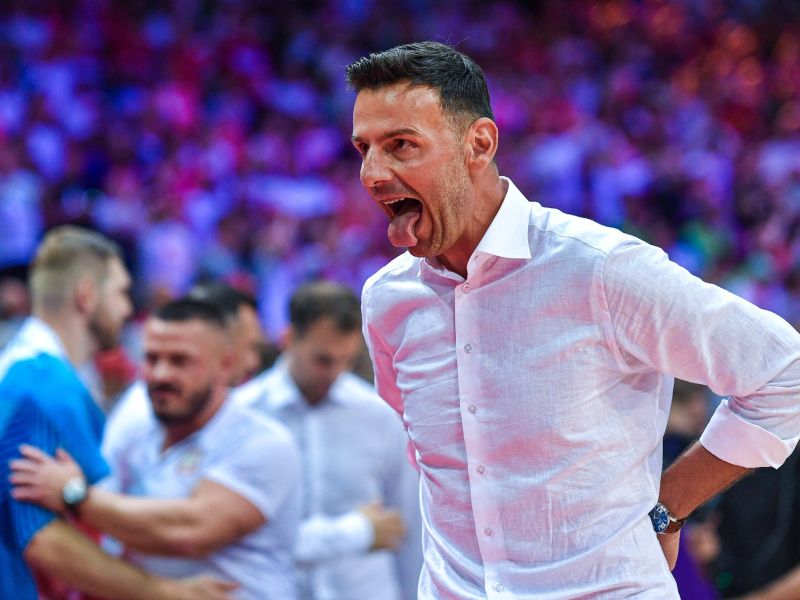 Hrvat na klopi Poljske Miličić posolil slovenske rane, takole je zbodel Slovence