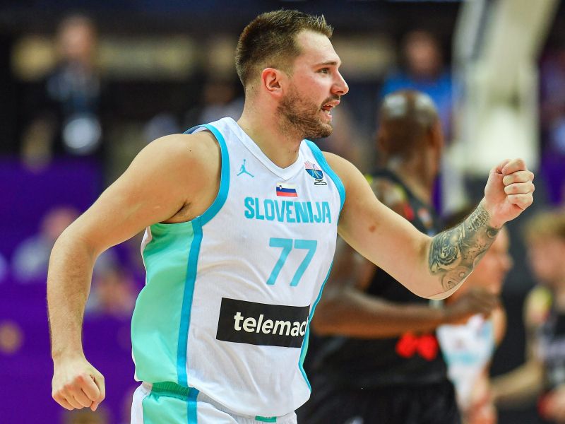 Luka sijajno – dvakrat boljši kot vsi ostali skupaj, posnetek razkriva vzdušje v slovenski ekipi (video)