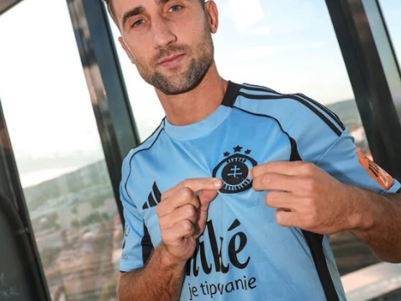 Kaj Yaya Toure počne s Šporarjem? Slovenec v izjemni formi, a na hladnem