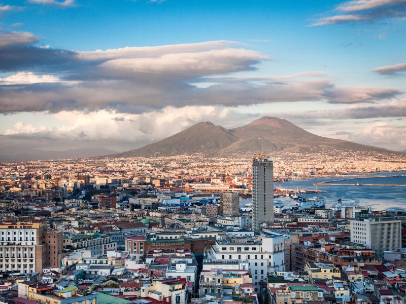 Območje največjega aktivnega &quot;supervulkana&quot; v Evropi stresel potres