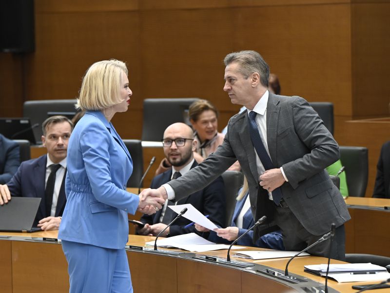 Urška Klakočar Zupančič dala soglasje, kandidirala ne bo