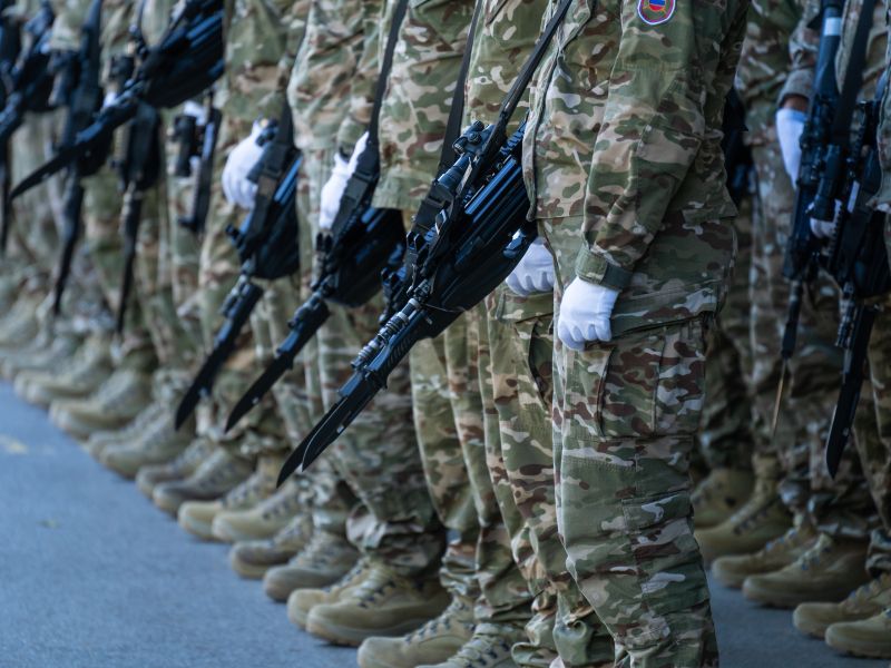 Slovenija bi pod določenimi pogoji lahko poslala vojake v Ukrajino