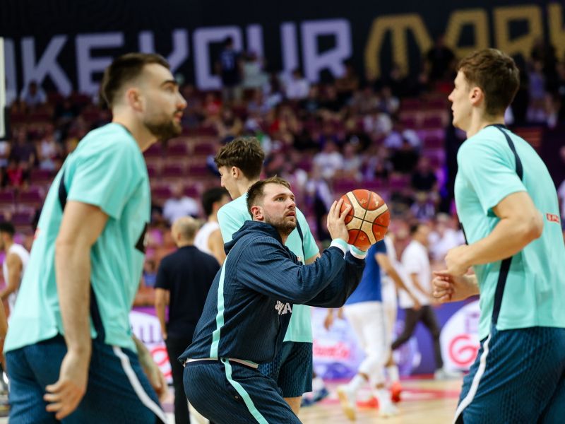 Noro, kaj je Dončića in Slovenijo pričakalo na treningu v Rigi - tega EuroBasket ne pomni (video)