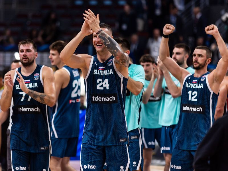 Prepelič in Omić v mestu naletela na slovenske navijače - prizor iz Rige je zlato (foto)