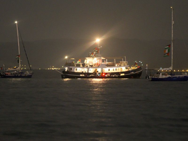 Ladja s humanitarno pomočjo za Gazo, na kateri je Greta Thunberg, naj bi bila napadena z dronom v Tuniziji