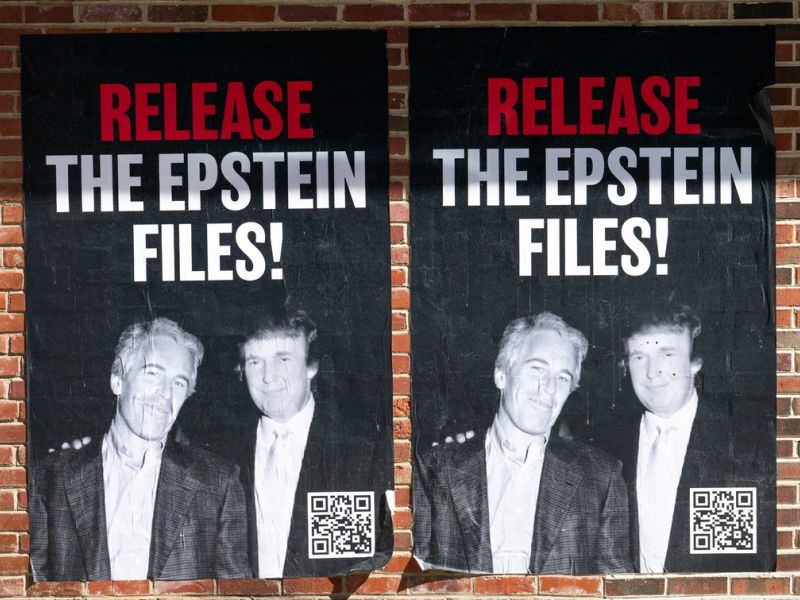 Demokrati objavili domnevno Trumpovo čestitko Epsteinu, Bela hiša zanika pristnost