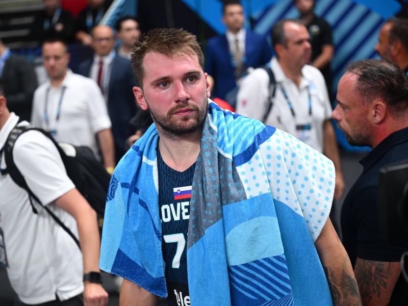 Luka Dončić takole žari na treningu, o poškodbi ne duha ne sluha (video)