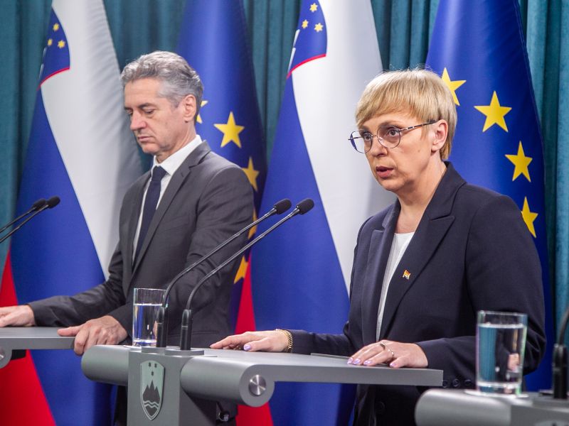 Pirc Musar: Ko je bil Golob jezen, ga k meni ni bilo osem mesecev