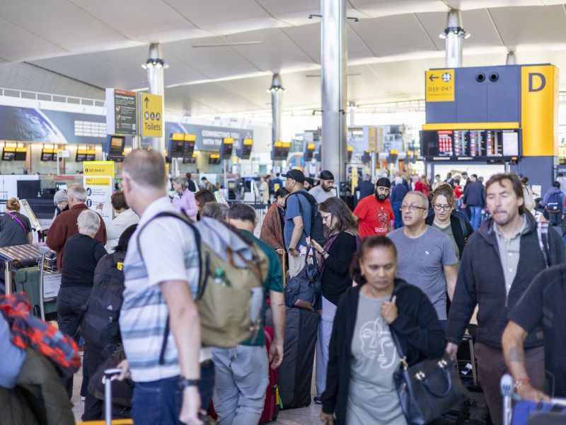Kibernetski napad ohromil evropska letališča, tretji dan kaosa