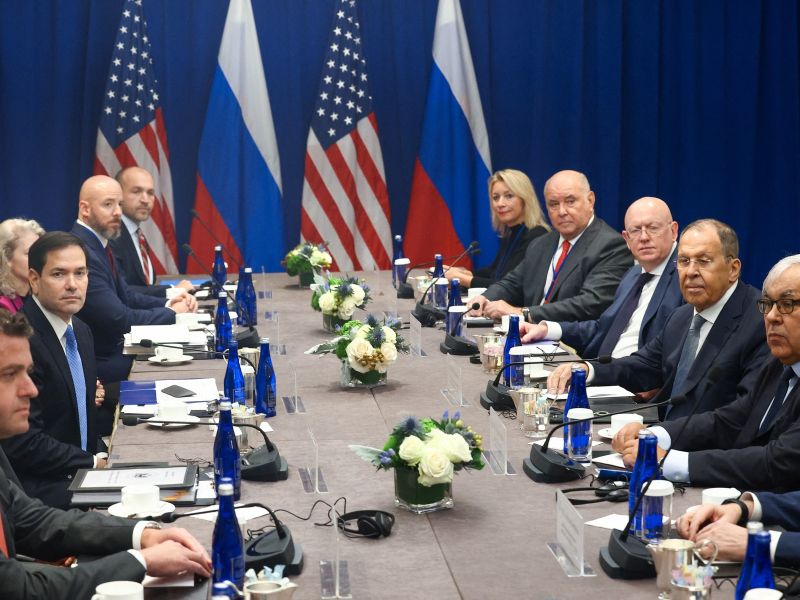 Lavrov: Za nadaljevanje konflikta v Ukrajini krivi Kijev in evropske države