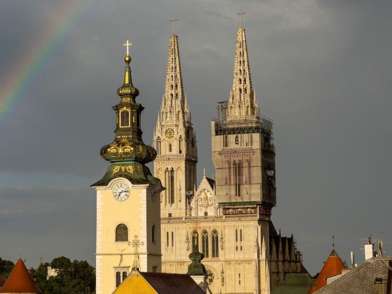 Hrvaška se po višini povprečne plače približuje Sloveniji