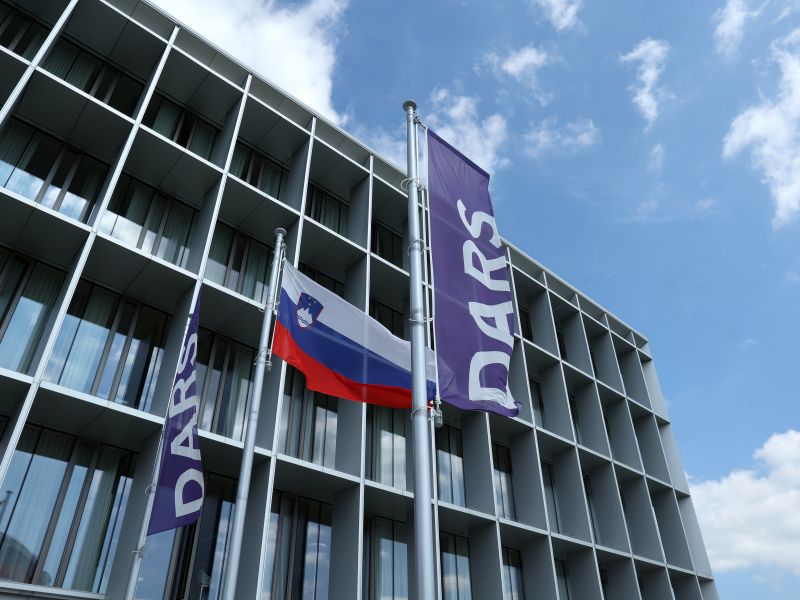 Dars načrtuje tretji pas na primorski avtocesti, dela lahko začnejo 2026