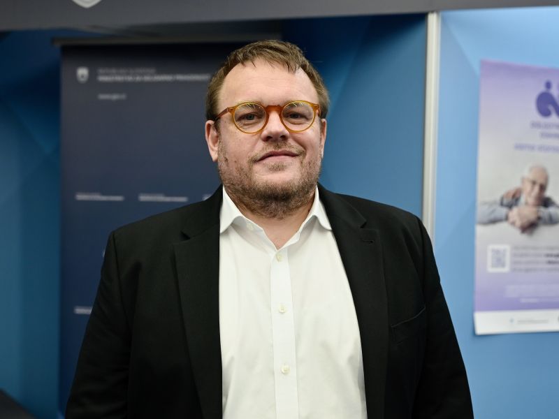 Odgovor na interpelacijo: Maljevac pod političnimi pritiski zaradi reform