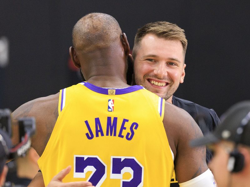 Šok za Lakerse: LeBronova poškodba ni tako nedolžna, tu so podrobnosti