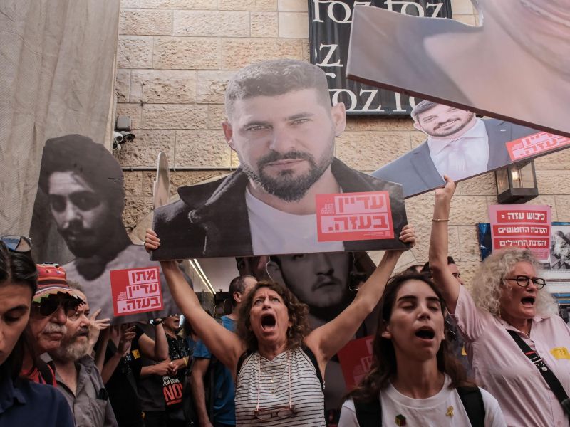 Hamas pripravljen izpustiti vse talce