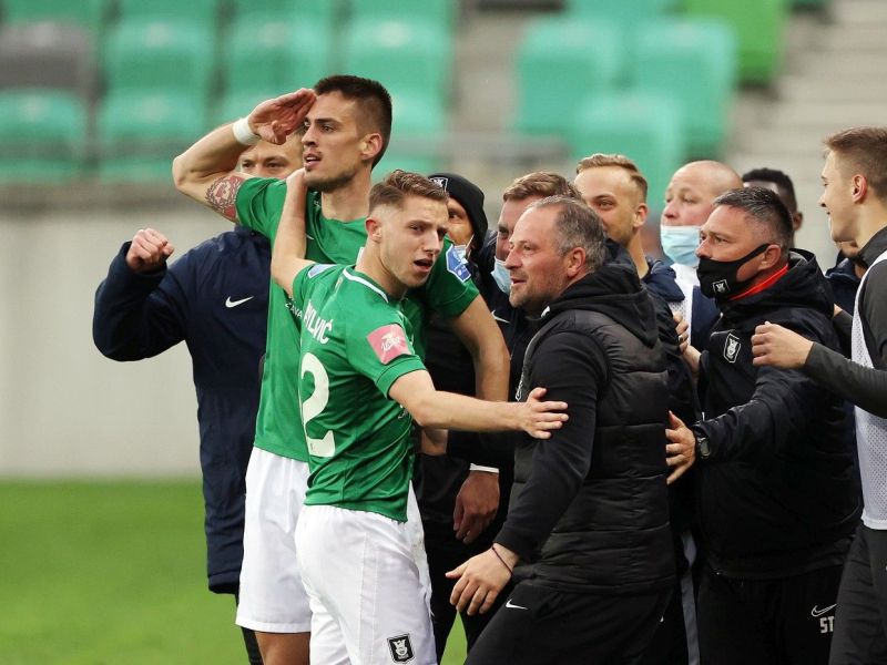 Pretep, nekdanjega zvezdnika Olimpije napadli v trgovskem centru (video)