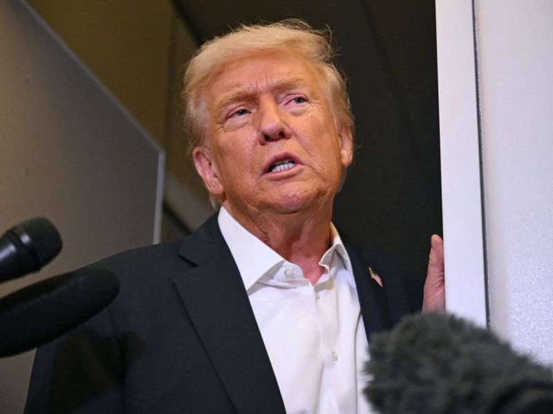 Trump po srečanju z Zelenskim poziva k meji na obstoječi bojni črti