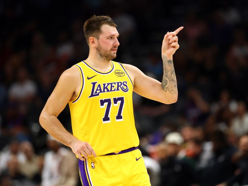 Luka Magic je nazaj: noro, kaj je Dončić počel na svoji prvi tekmi (video)