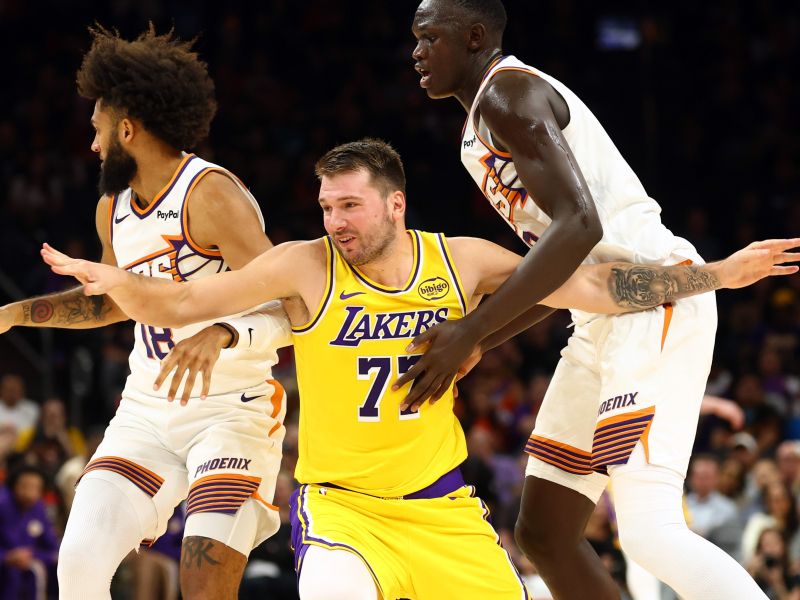 Dončića nikjer, potop Lakersov, na vrhu pa ... Je lahko to razlog za skrb?