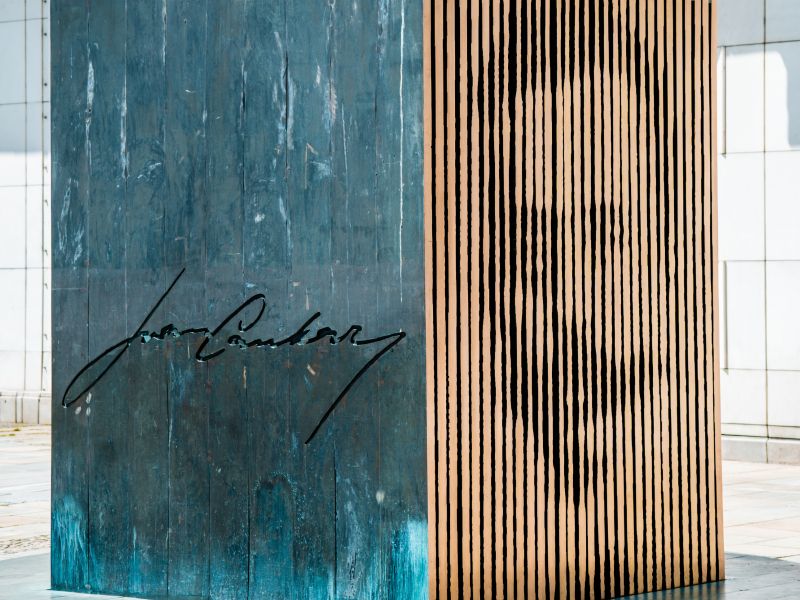 Občina Vrhnika umaknila finančno podporo Cankarjevi nagradi, ministrstvo razočarano