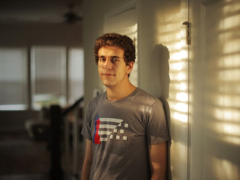 Šahovski svet žaluje: umrl je Daniel Naroditsky